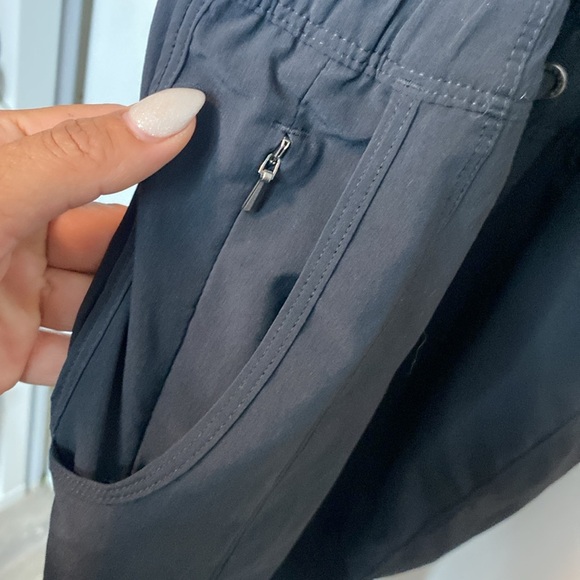 Patagonia Black Fleetwith Dress - with pockets - Crossover back detail - LG - Picture 6 of 12